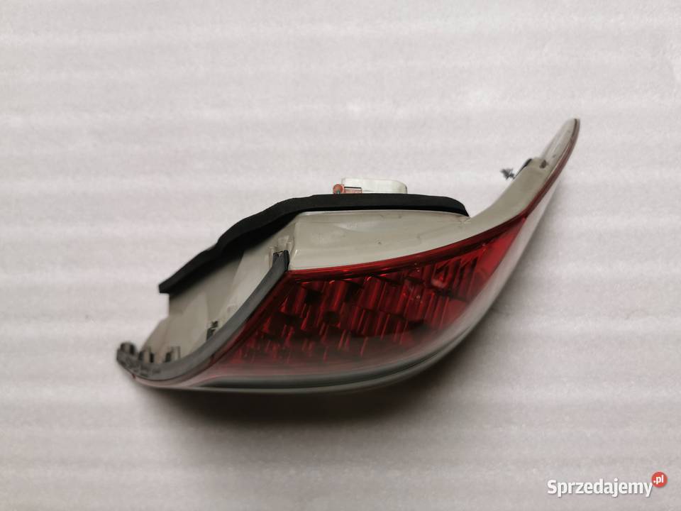Lampa Prawy Tył Tylna Prawa Mercedes E Klasa osobowe sprzedam