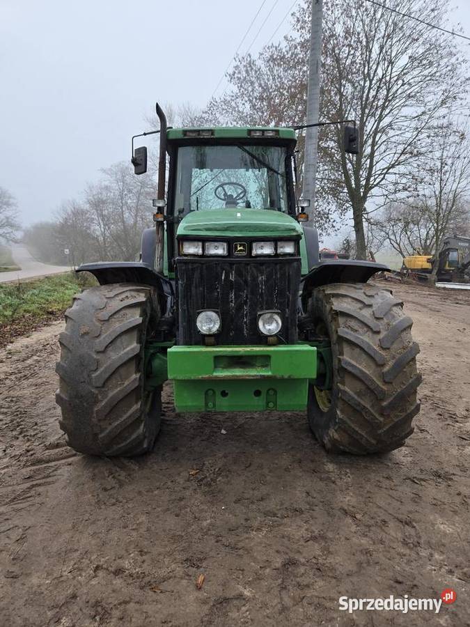 John Deere 8110 Export 4WD Szołtany