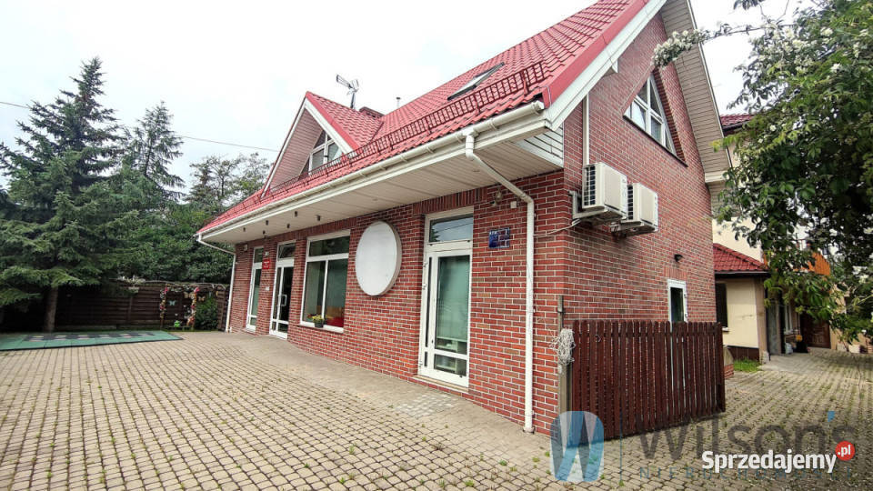 wynajmu lokalu Warszawa 590m2