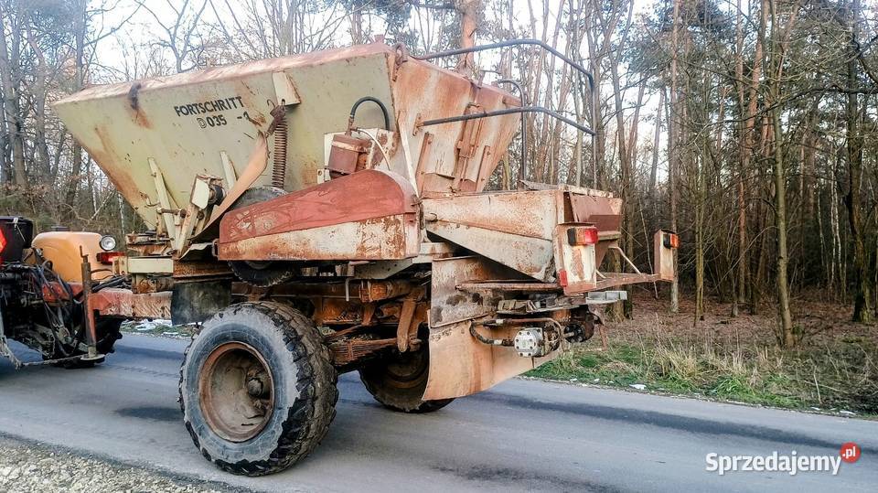 Rozsiewacz wapna nawozu Fortschritt d 0 35 nie Siewniki i sadzarki Rolnictwo Chlewice