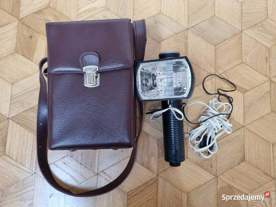 Lampa błyskowa ŁuczM1 futerał Nowa sprzedam