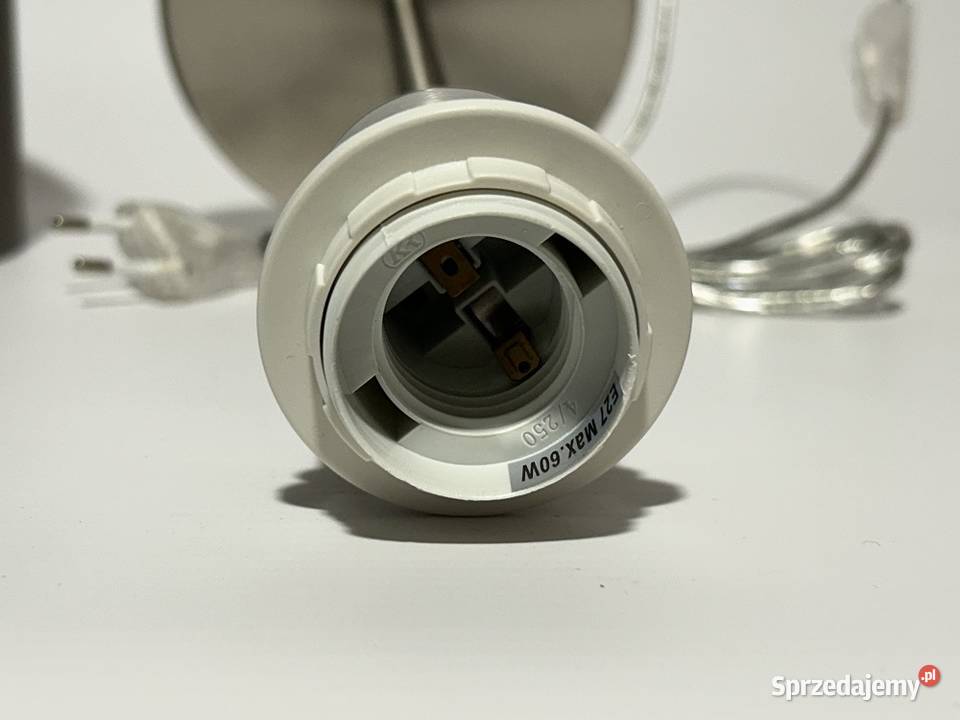 Klasyczna lampa stołowa MASERLO 31631 EGLO Sanok