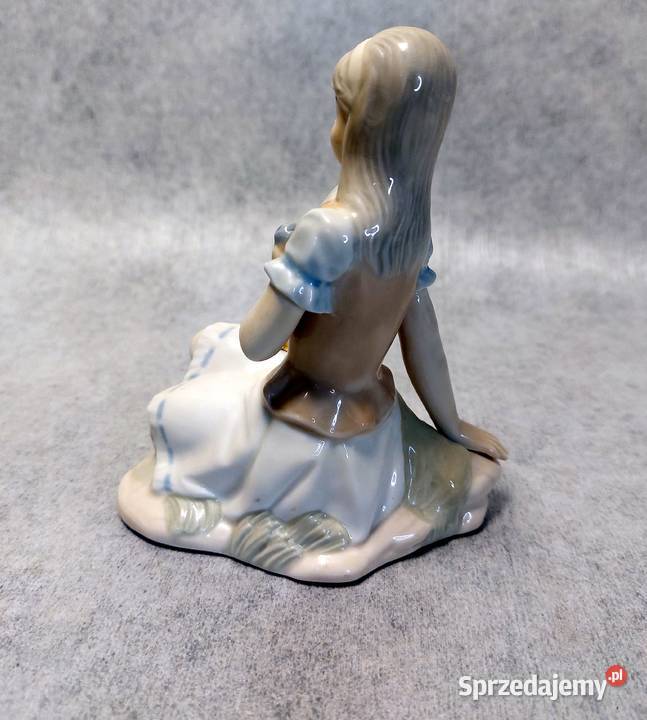 SANBO Porcelanowa figurka Dziewczynka HISZPANIA Koszalin