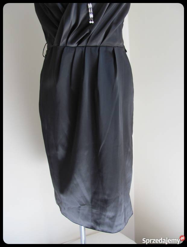 MAŁA czarna elegancka sukienka nowa z metką Bez wzoru Płock