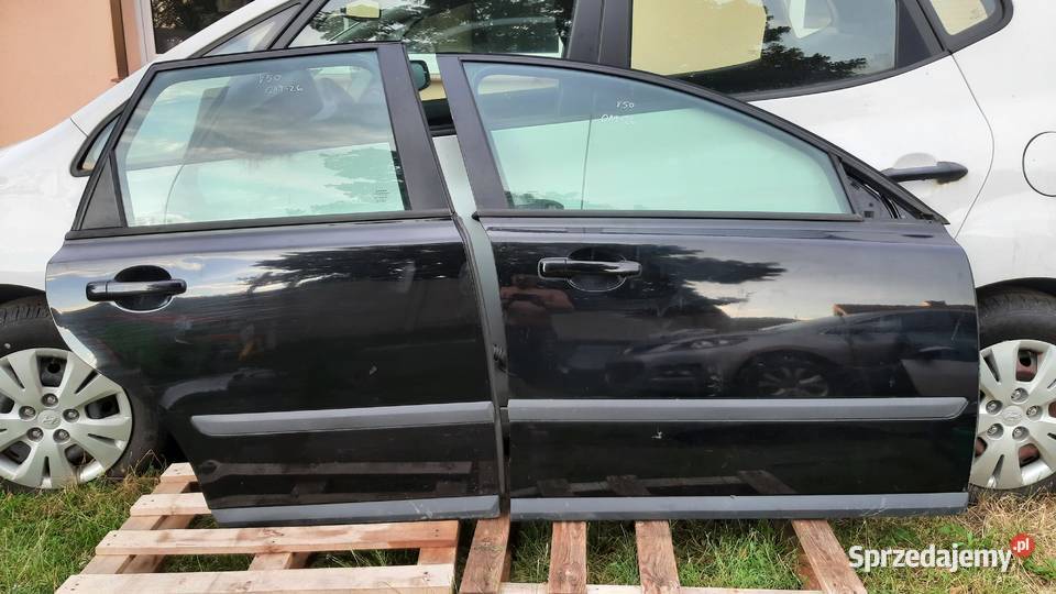 drzwi volvo v50 prawe lewe przód tył kompletne Dębno