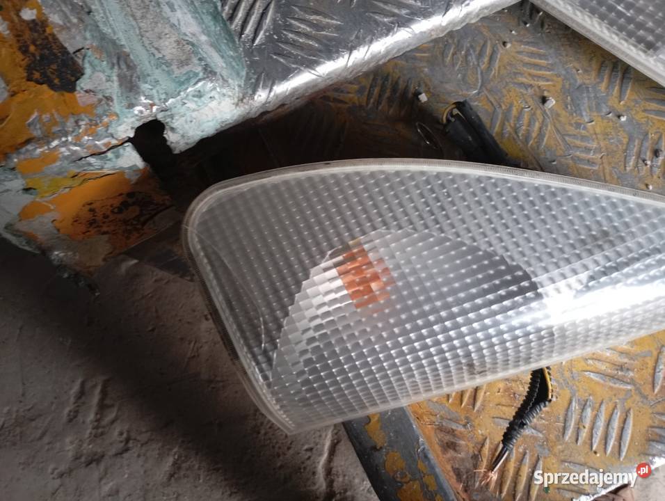 Kierunkowskazy Daewoo Lublin 3 dostawcze Głuchów sprzedam