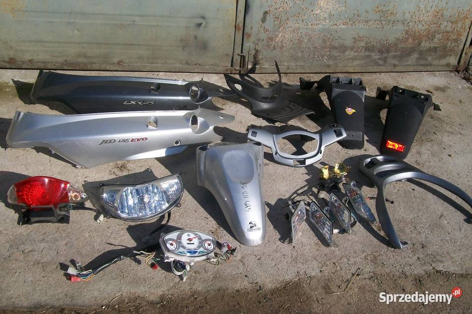 sym hd 125plastiki kierunkowskazy Lwówek Śląski