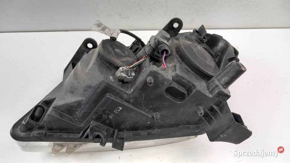 NISSAN QASHQAI J10 LAMPA PRZÓD PRAWA Zbierkowo