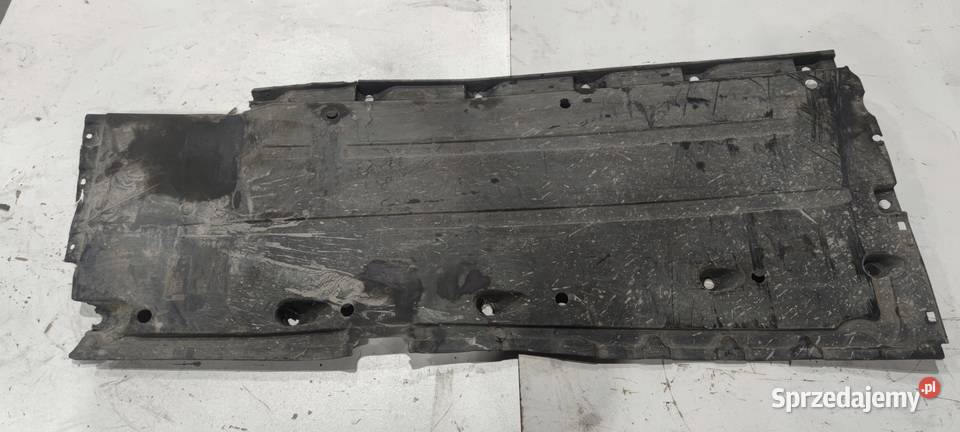 OSŁONA PŁYTA PODWOZIA PRAWA AUDI A4 B6 8H0825208 osobowe Przystajń