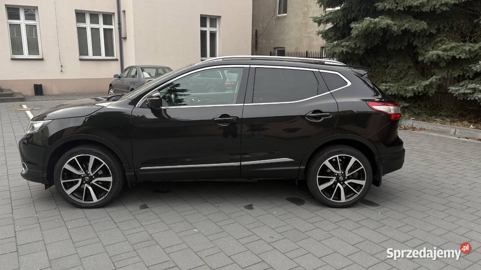 Nissan Qashqai 12 DIGT Tekna 2014 Panorama 360 Piotrków Trybunalski
