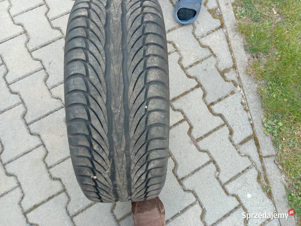 Alufelgi Felgi Ford 15 opony Barum 19550 R15 aluminiowe