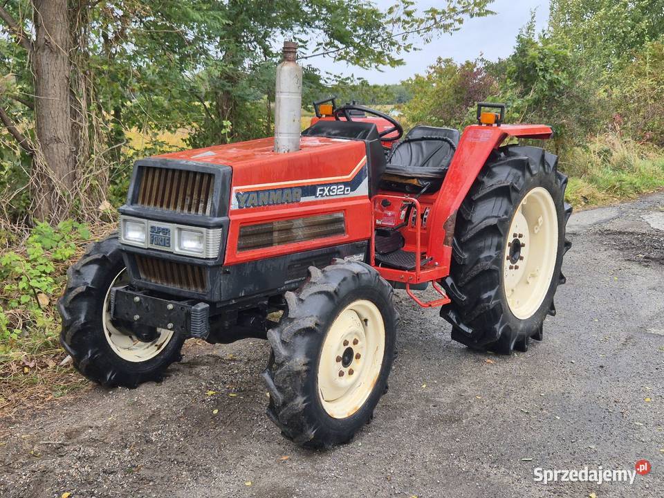 Traktorek traktor YANMAR FX32D 32 44 Wspomaganie Radio Małuszyn