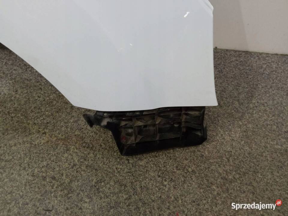 BŁOTNIK PRAWY PRZÓD BS Ford Transit Courier I świętokrzyskie