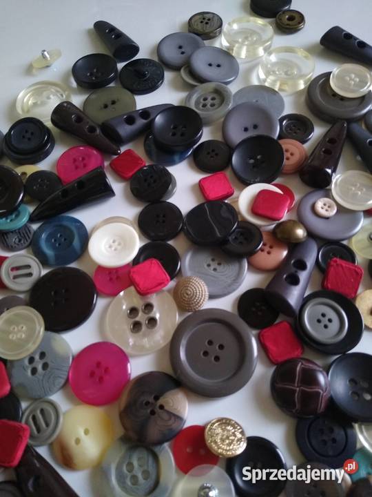 Guzik guziki ponad 270 sztuk Gdańsk