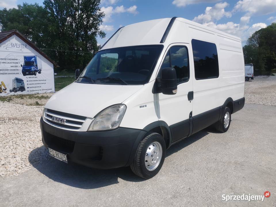 7osobowy Dubel 23HPI120 Brygadówka L3H2 doka Hak Iveco małopolskie Książ Wielki