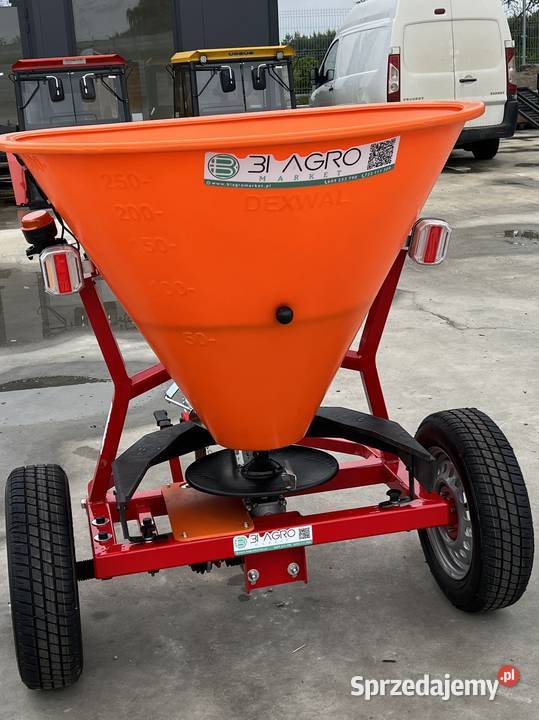 Rozsiewacz piasku i soli do quada 300 L 400 Marki sprzedam