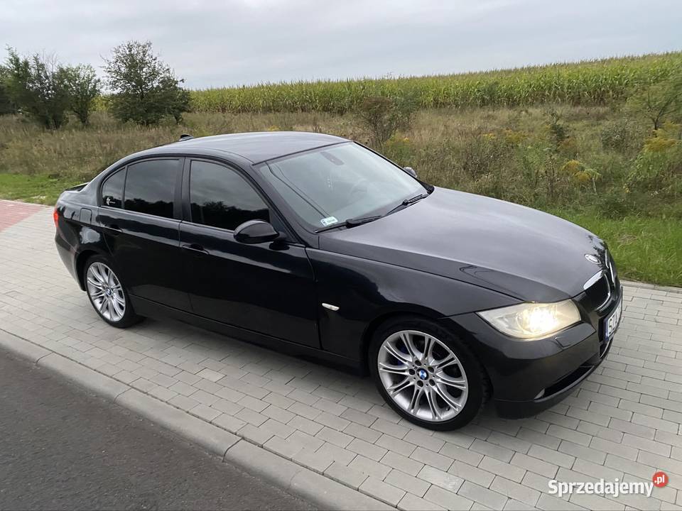 bmw e90 20d 163 2005 czarny Koziegłówki