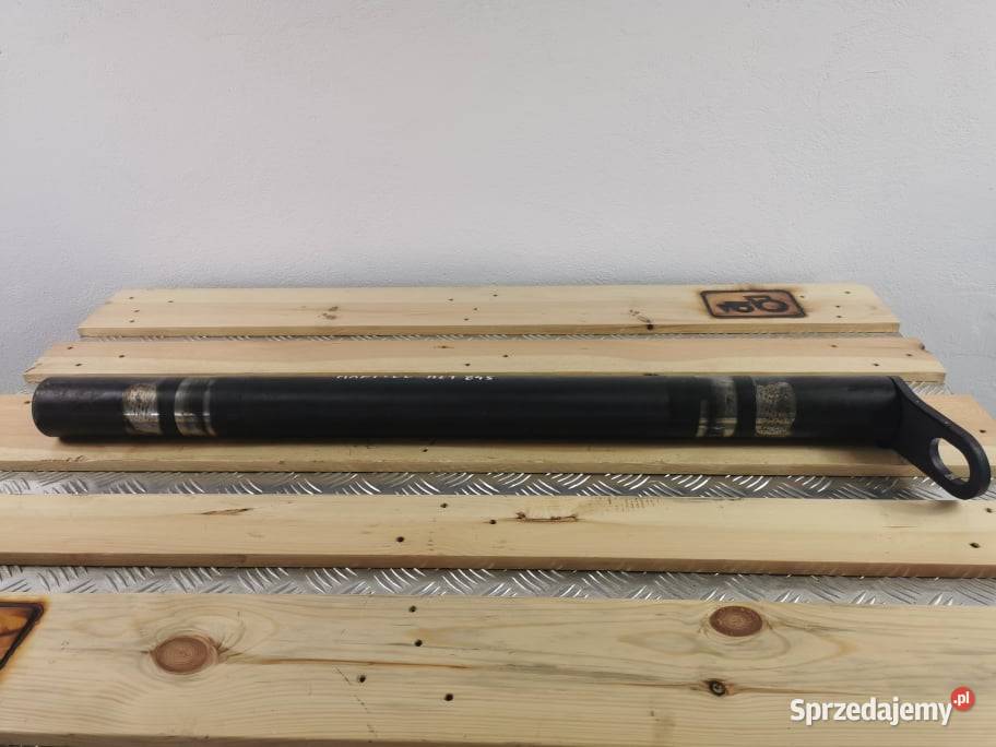 Manitou MLT 845 Sworzeń główny ramienia Wilkowo