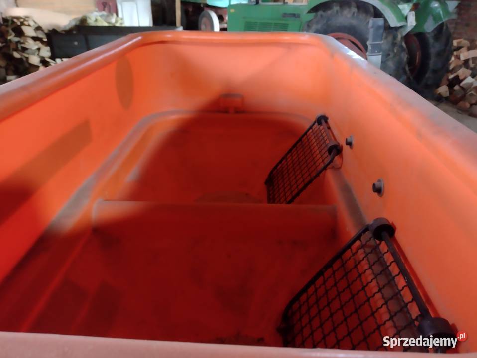 Rozsiewacz nawozu 600 l DEXWAL nieuszkodzony lubelskie