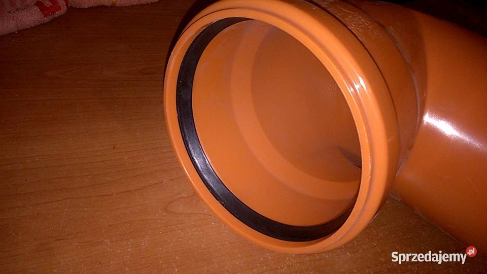 Kolanko PVC 110 90 stopni