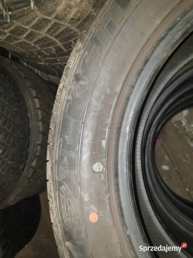 Komplet opon Falken Azenis 23555ZR19 Samochodowe Dobre Miasto
