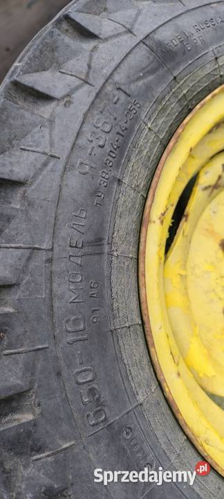 Opony felgi oś tył John Deere Świdrówka sprzedam