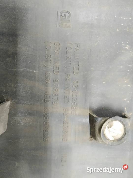 LISTWA DRZWI PRAWYCH BOCZNYCH B TRAFIC III