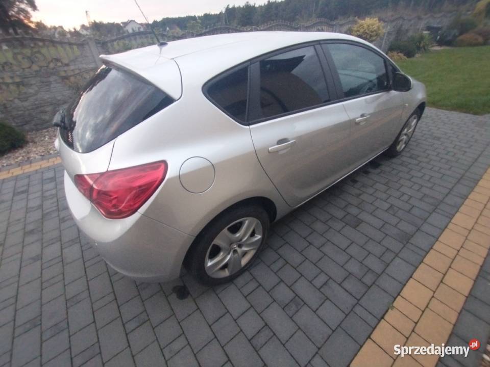 Opel Astra 14 181000km