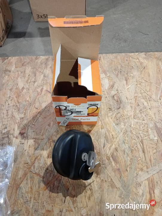 korek zbiornika paliwa DeutzFahr Agrofarm Seria Koszanowo