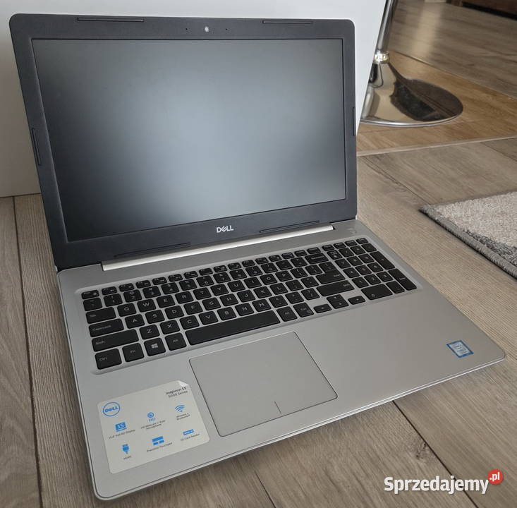 Laptop DELL Inspiron 5570156Core i78GB RAMSSD
