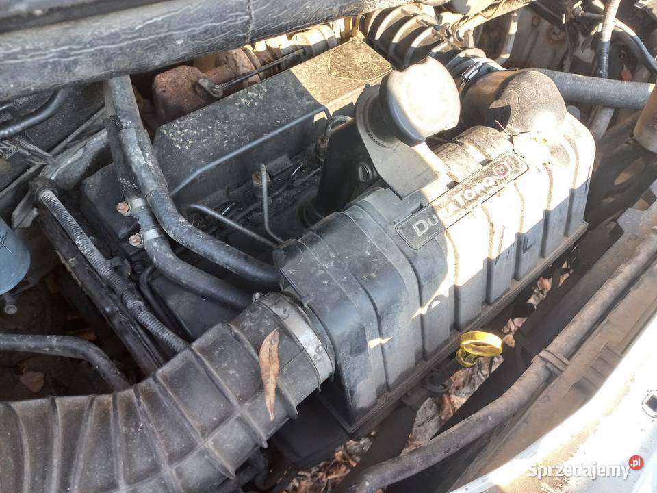 Zderzak lampy maska grill drzwi klamka ściana Pozostałe Kraków