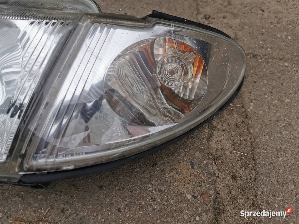 lampa przód lewa renault Espace 3 III xenon UK wielkopolskie Międzychód