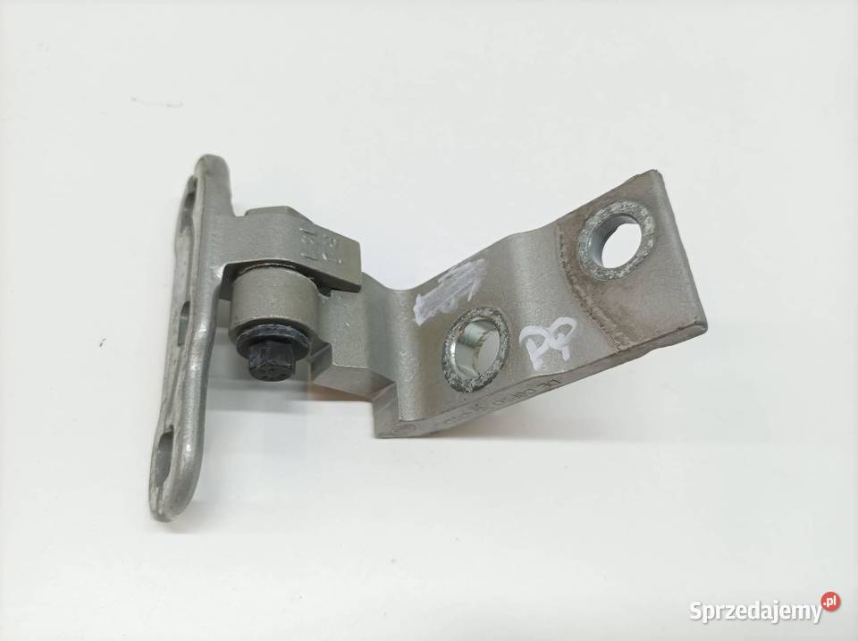 ZAWIAS DRZWI PRAWY GÓRNY PRZÓD 31457957 Volvo