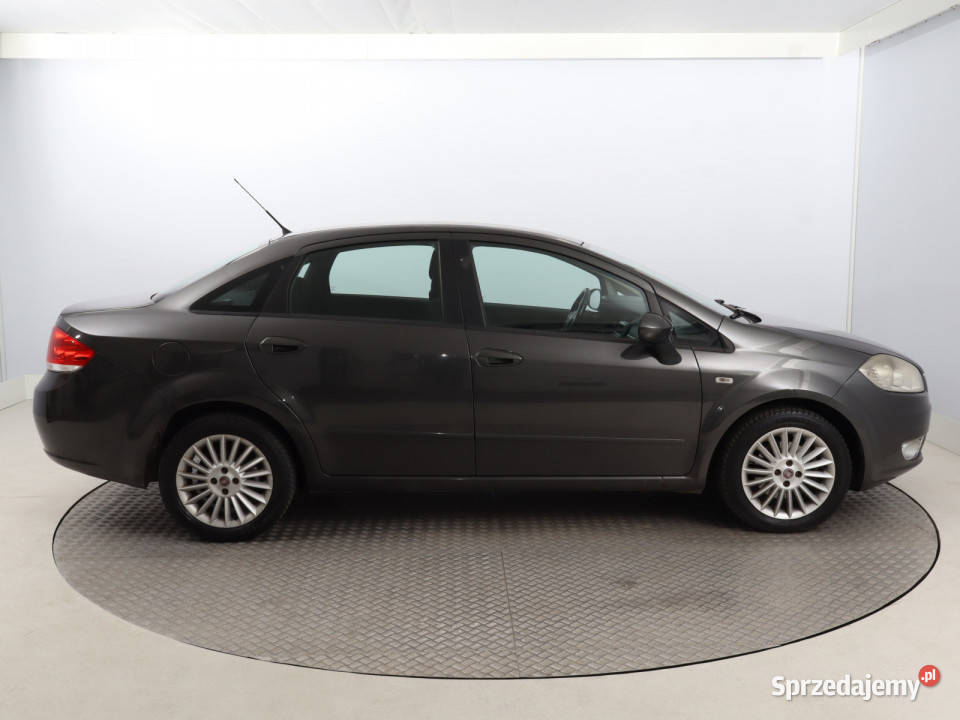 Fiat Linea 14 TJet Rok produkcji 2008 Bielany Wrocławskie