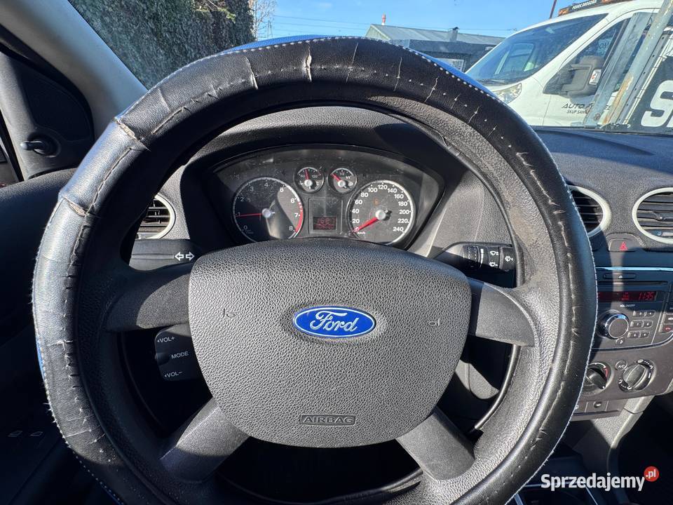 Ford Focus Mk2 16 BENZYNA 2007 GAZ Klima manualna Focus