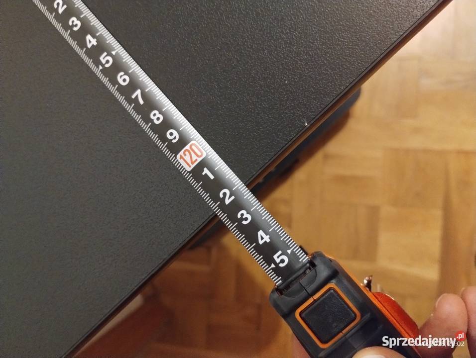 Biurko czarne z wysuwanym blatem pod klawiaturę Warszawa