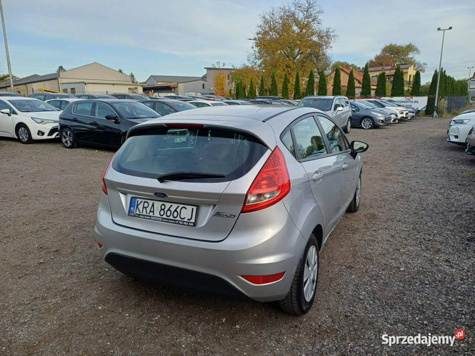 Ford Fiesta Serwisowany BEZWYPADKOWYKlima wielofunkcyjna kierownica Fiesta Chrzanów
