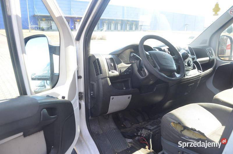 PEUGEOT BOXER 335 22 HDI MR14 E5 35T Rok produkcji 2015 Warszawa