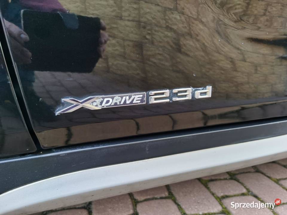 Zadbane BMW X1 XDRIVE 23D 204 łopatki jasne automatyczna