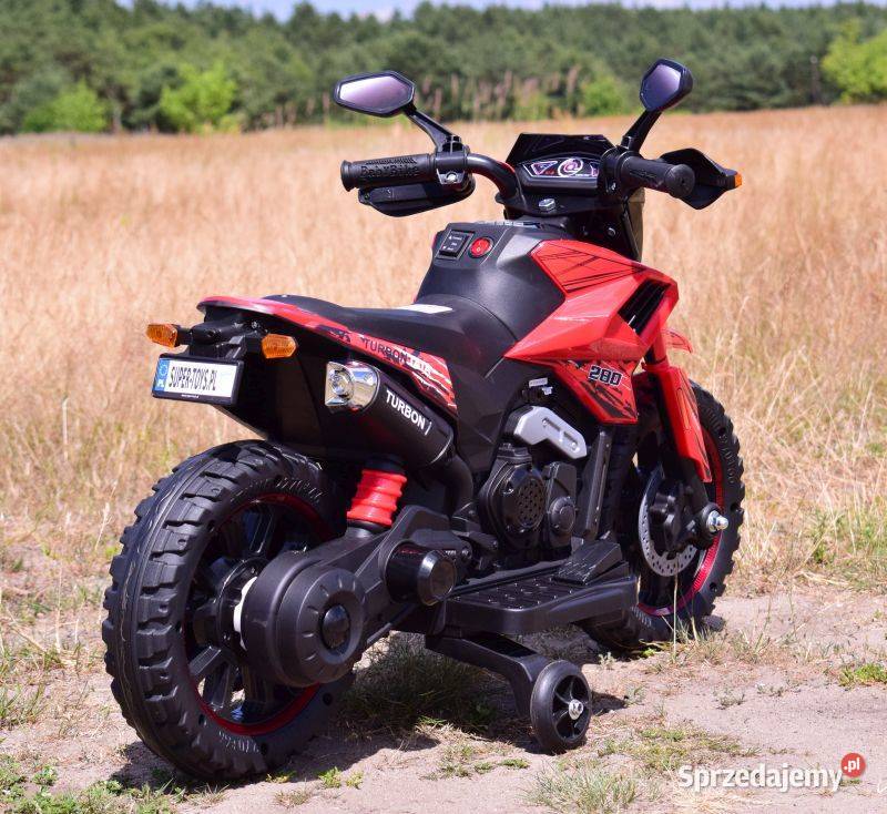 NAJNOWSZY PIERWSZY AKUMULATOROWY MOTOREK Toruń