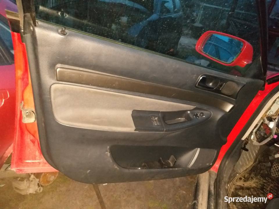 Wnętrze audi a4b5 sedan wielkopolskie sprzedam