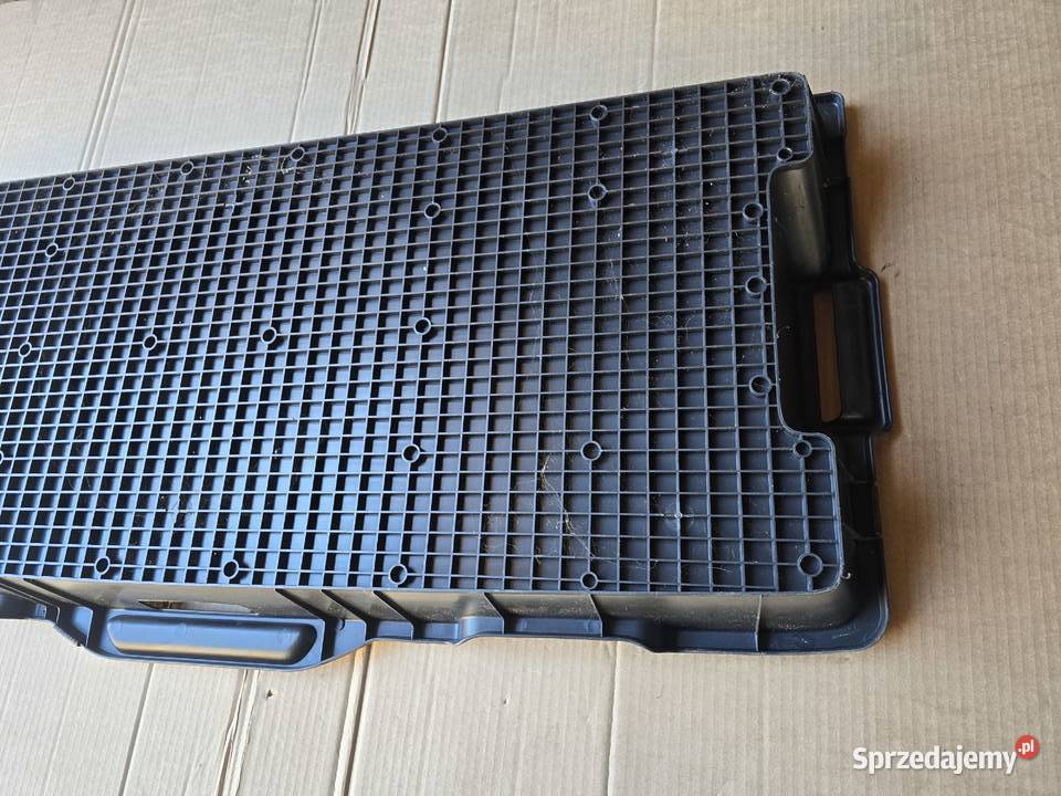 Suzuki Ignis FH 0003 kuweta przybornik schowek Legnica sprzedam