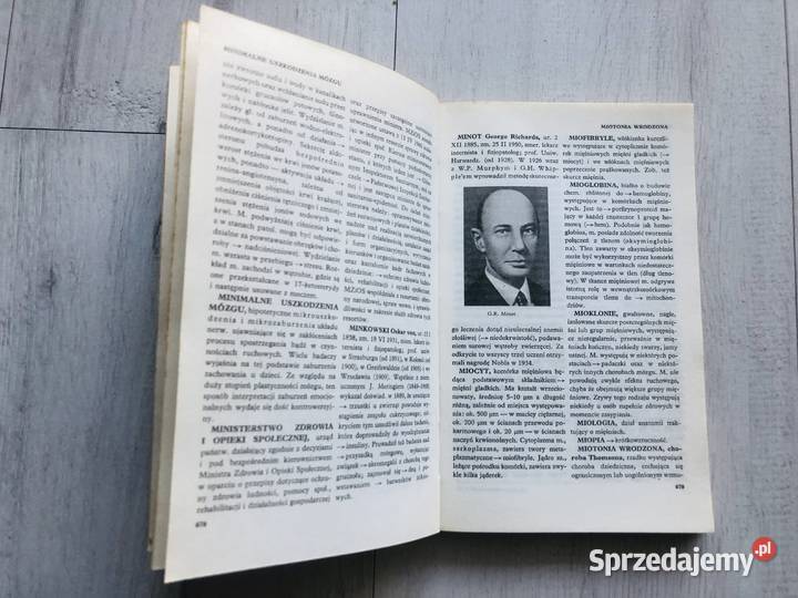 Mała encyklopedia medycyny 3 tomy PWN medycyna ISBN 8301088354 Łódź