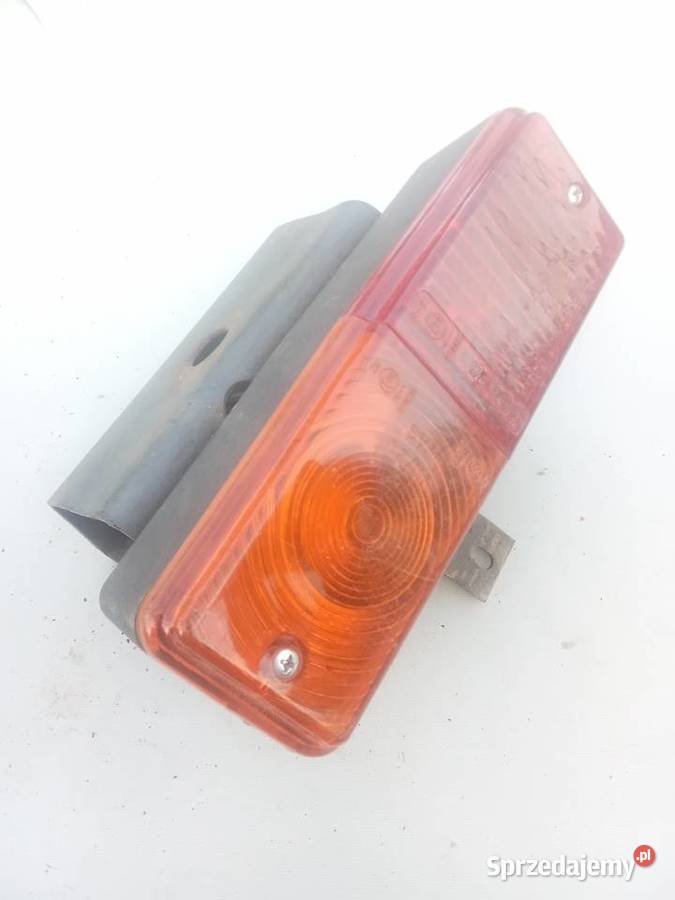 Ursus lampa tył z mocowaniem Milejewo