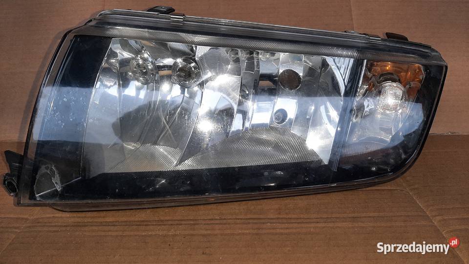 lampa prawa lewa Skoda Fabia I ciemna osobowe Części samochodowe Dębno