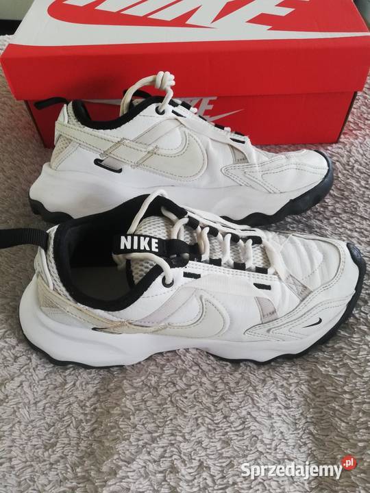 Buty Nike TC7900 Obuwie sportowe pomorskie Gdynia sprzedam