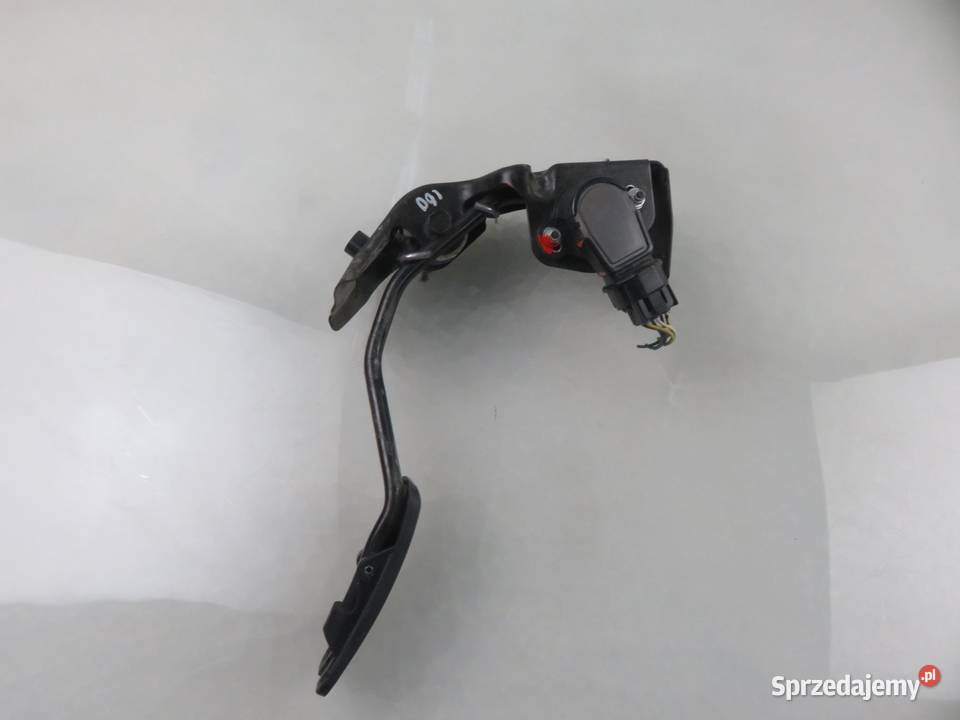 POTENCJOMETR GAZU TOYOTA COROLLA E12 14 D4D