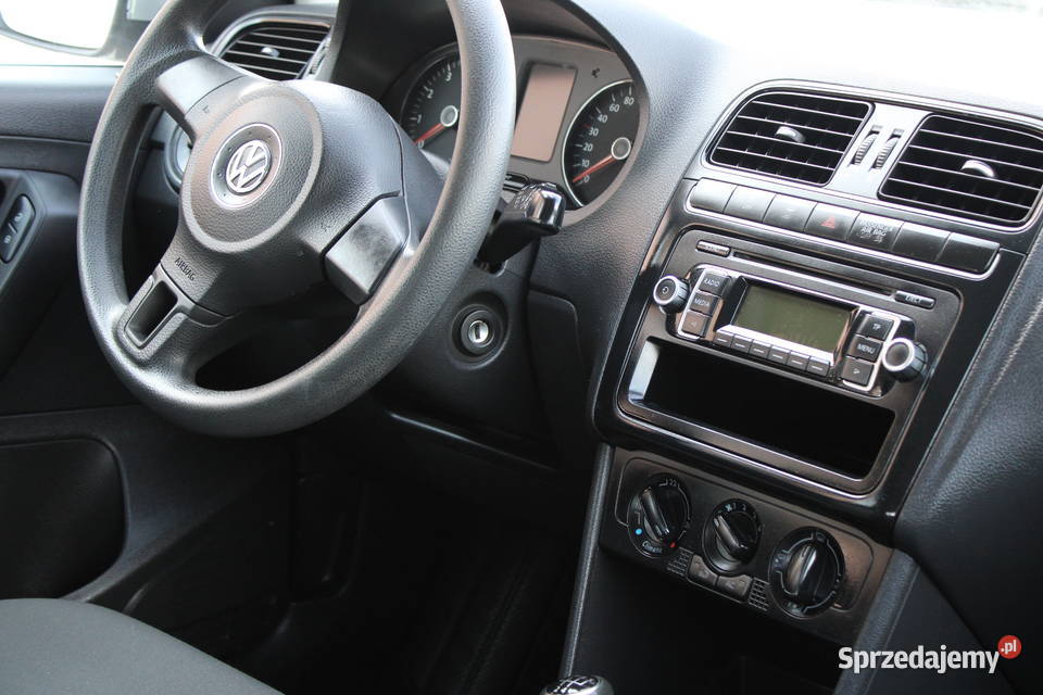 VOLKSWAGEN POLO 12 BENZYNA