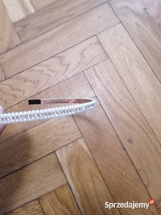 Opaska z perełkami