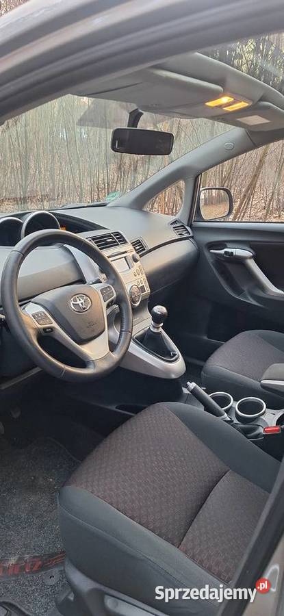 TOYOTA VERSO 18 benzyna 147 155000 7osPanorama Malcanów